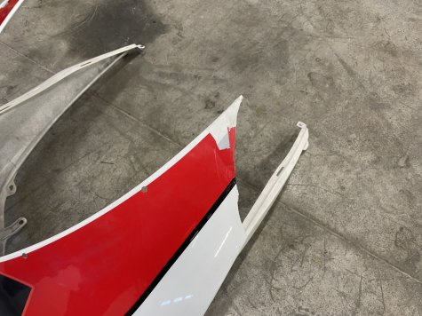 Пластик передний обтекатель Ducati 848 1098 1198 S-1