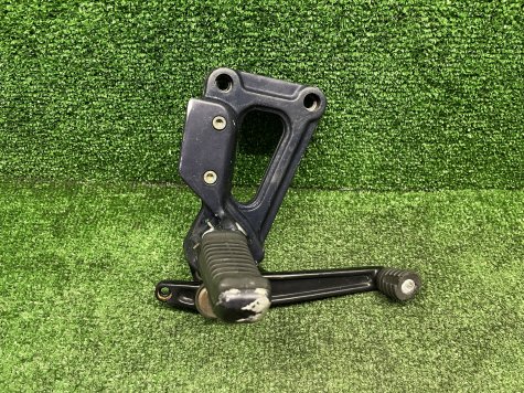 Кронштейн водителя правый Ducati 900 SS -0