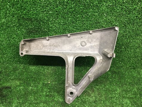 Кронштейн радиатора правый Kawasaki Balius 250-1