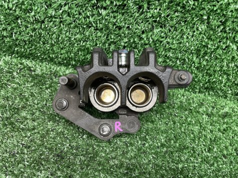 Суппорт правый Kawasaki Ninja 400 14-17 год-1