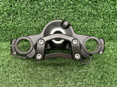 Траверса верхняя Kawasaki Ninja 400 14-17 год-0