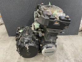 Двигатель мотор Kawasaki ZL 400 Eliminator