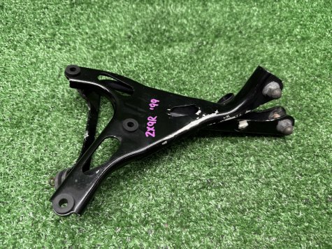 Паук кронштейн фары Kawasaki ZX9R ZX-9R 98-99-1