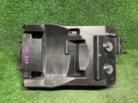 Пластик подрамника Kawasaki ZX-6R ZX636 03-04-1
