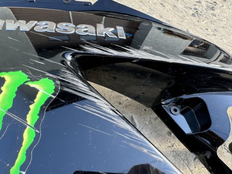 Пластик боковой левый Kawasaki ZZR 1400 ZX14 06-11-3