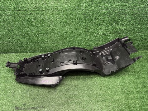 Пластик подрамника Kawasaki ZZR 1400 ZX14 06-11-1
