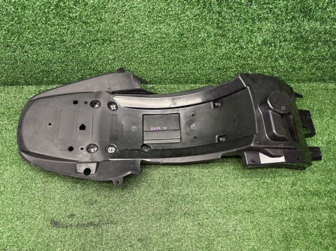 Пластик подрамника Kawasaki ZZR 1400 ZX14 06-11-2