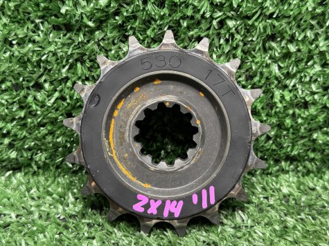 Звезда ведущая 17-530 Kawasaki ZZR 1400 ZX14 06-11-0