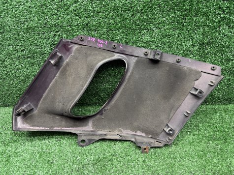 Пластик левый Kawasaki ZZR 400 400-2-1