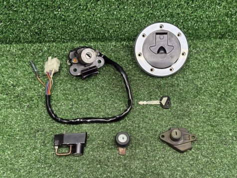 Комплект замков Kawasaki ZZR 400-2 600-2-0