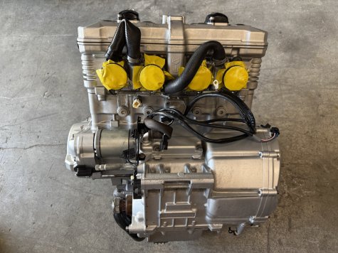 Двигатель Suzuki GSF 1250 S Bandit GW72A W705-3
