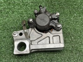 Супорт задний Suzuki GSF 1250 S Bandit GW72A