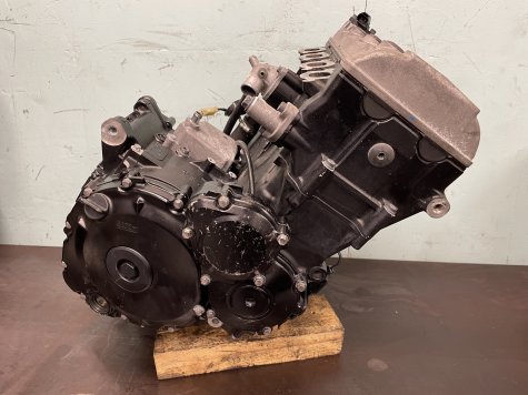 Мотор двигатель Suzuki GSR 400 K719-7