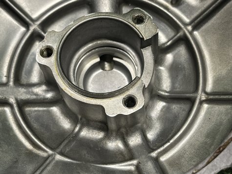 Крышка генератора Suzuki GSX-R 1000 09-11-3