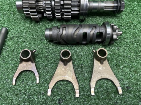 Коробка передач КПП Suzuki GSX-R 600 K6 K7-1