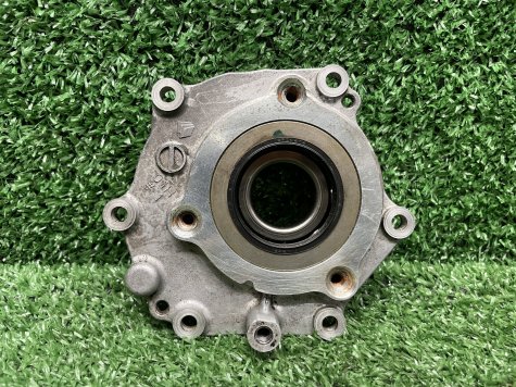 Крышка подшипника КПП Suzuki GSX-R 600 750 K6 K7-0