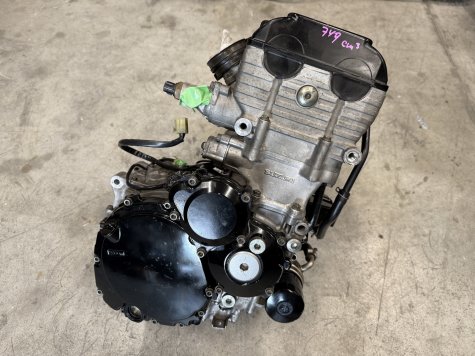 Двигатель Suzuki GSX-R 750 98-00 R731-0