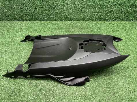 Пластик подкрылок  GSX-S 1000 F 15-20 год-0