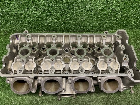 Головка блока ГБЦ Suzuki GSX-R 1000 K3 K4 T712-4