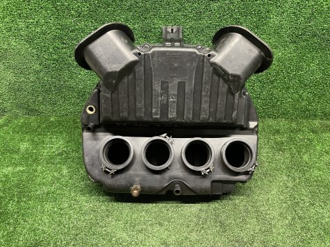 Корпус воздушного фильтра Suzuki GSX-R 1000 K3 K4-1