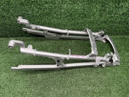 Подрамник задний Suzuki SV1000 VT54A
