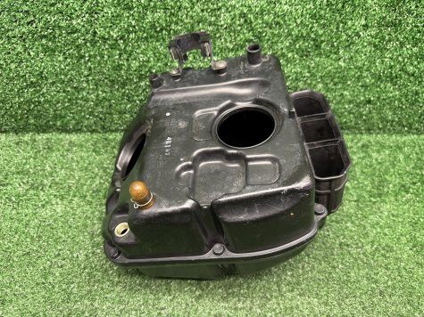 Корпус фильтра Suzuki SV1000 VT54A-2