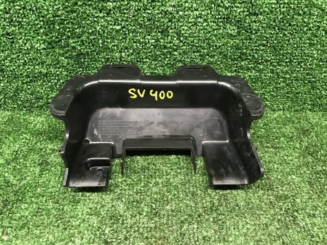Пластик Suzuki SV400 2005 год-0