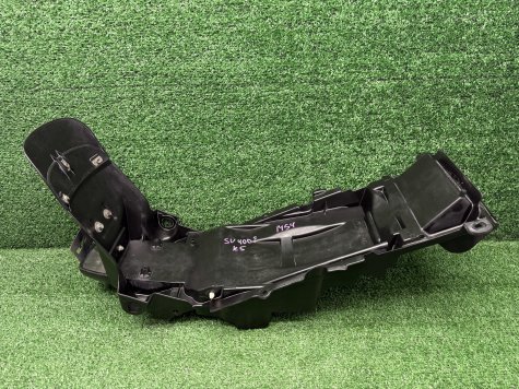 Пластик подрамника Suzuki SV 400 S VK53A-4