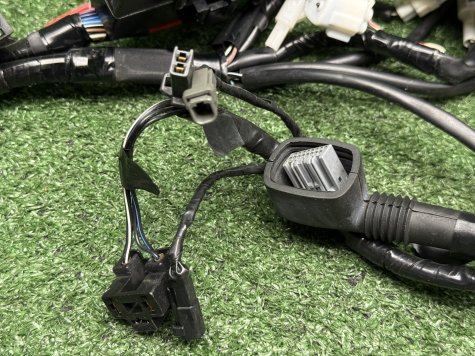 Проводка основная Suzuki SV 650 VP55B 16+-2