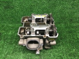 Головка блока цилиндров передняя Suzuki TL1000R