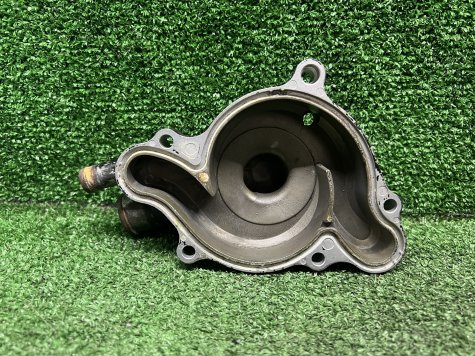 Крышка помпы Suzuki TLR TL 1000 R-1