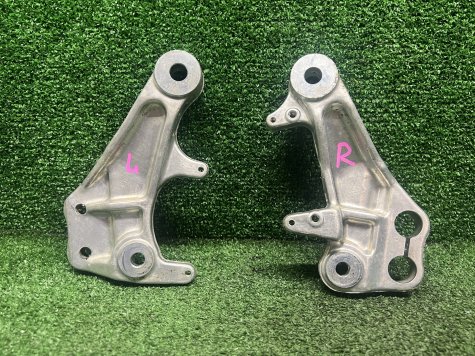 Кронштейны двигателя  Suzuki TLR TL 1000 R-1