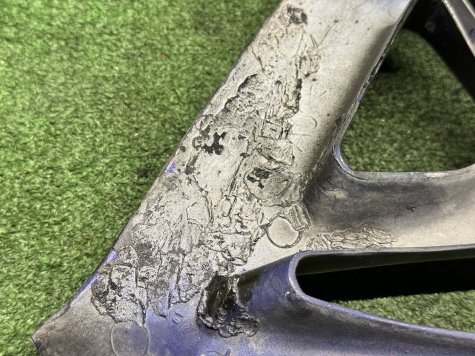 Пластик плуг Yamaha R1 98-01 4XV-3