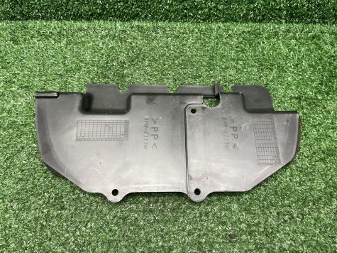 Пластик двигателя верхний Yamaha R1 02-03 5PW-1