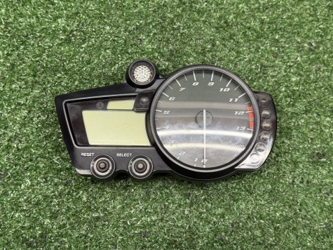 Приборная панель Yamaha R1 02-03 5PW-2