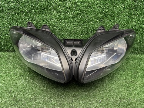 Фара Yamaha R1 02-03 5PW-0