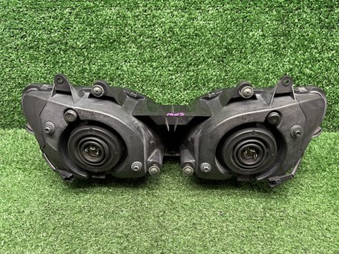 Фара Yamaha R1 02-03 5PW-3