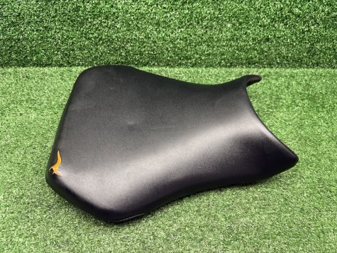 Сиденье водителя Yamaha R1 02-03 5PW-1