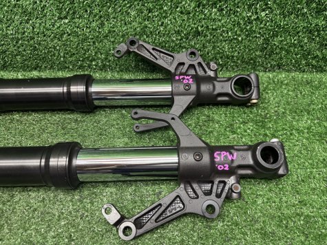 Перья вилка Yamaha R1 02-03 5PW-4
