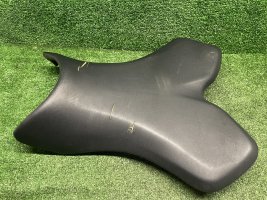 Сиденье водителя Yamaha R1 04-06 5VY