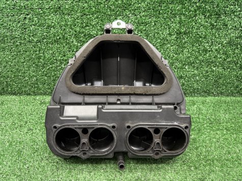 Корпус фильтра Yamaha R1 04-06 5VY-3