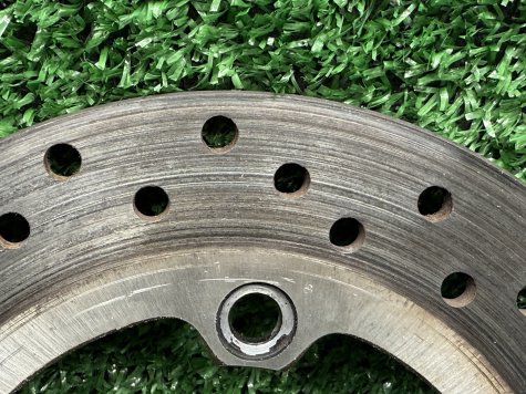 Тормозной диск задний Yamaha R1 04-06 5VY-2