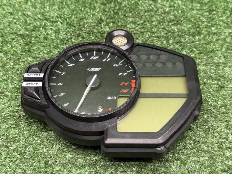 Приборная панель Yamaha R1 09-11 14B-2