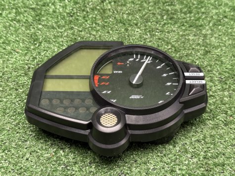 Приборная панель Yamaha R1 09-11 14B-3