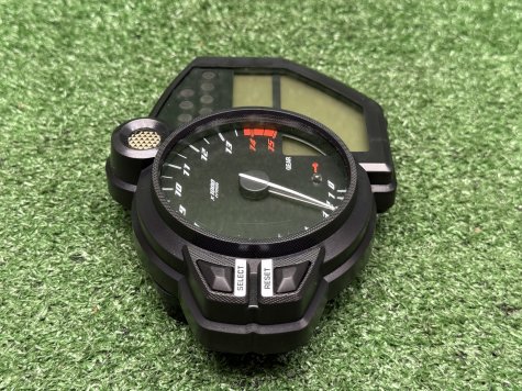 Приборная панель Yamaha R1 09-11 14B-4
