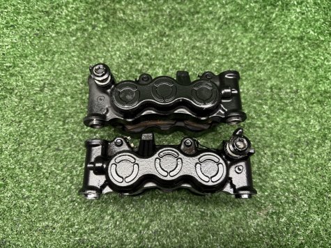 Суппорта передние Yamaha R1 09-11 14B-1