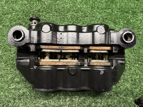Суппорта передние Yamaha R1 09-11 14B-3