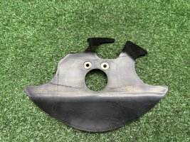 Пластик защита траверсы Yamaha R1 09-11 14B
