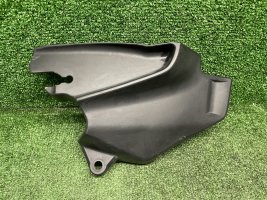 Пластик под баком правый Yamaha XT 250 Serow 