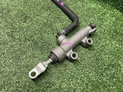 Тормозная машинка Yamaha XTZ 1200 Super Tenere '15-1